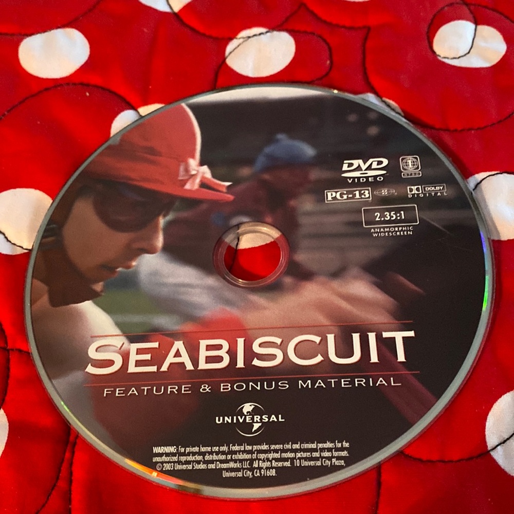 Gently used DVD, Seabiscuit. No original case 🐴